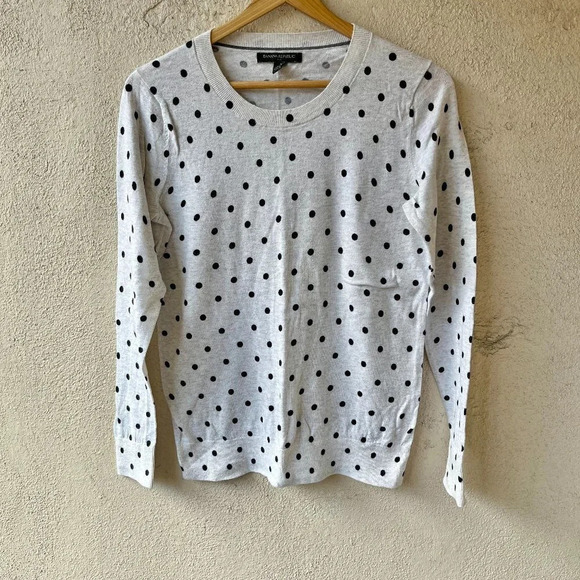Banana Republic Sweaters - Banana Republic Dotted Crew Neck Sweater Size Small